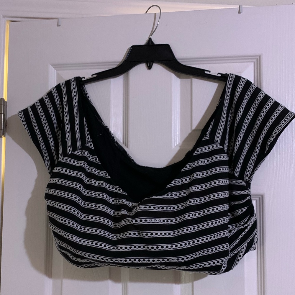 Swim Top Bikini Knit Eyelet Wired 44H